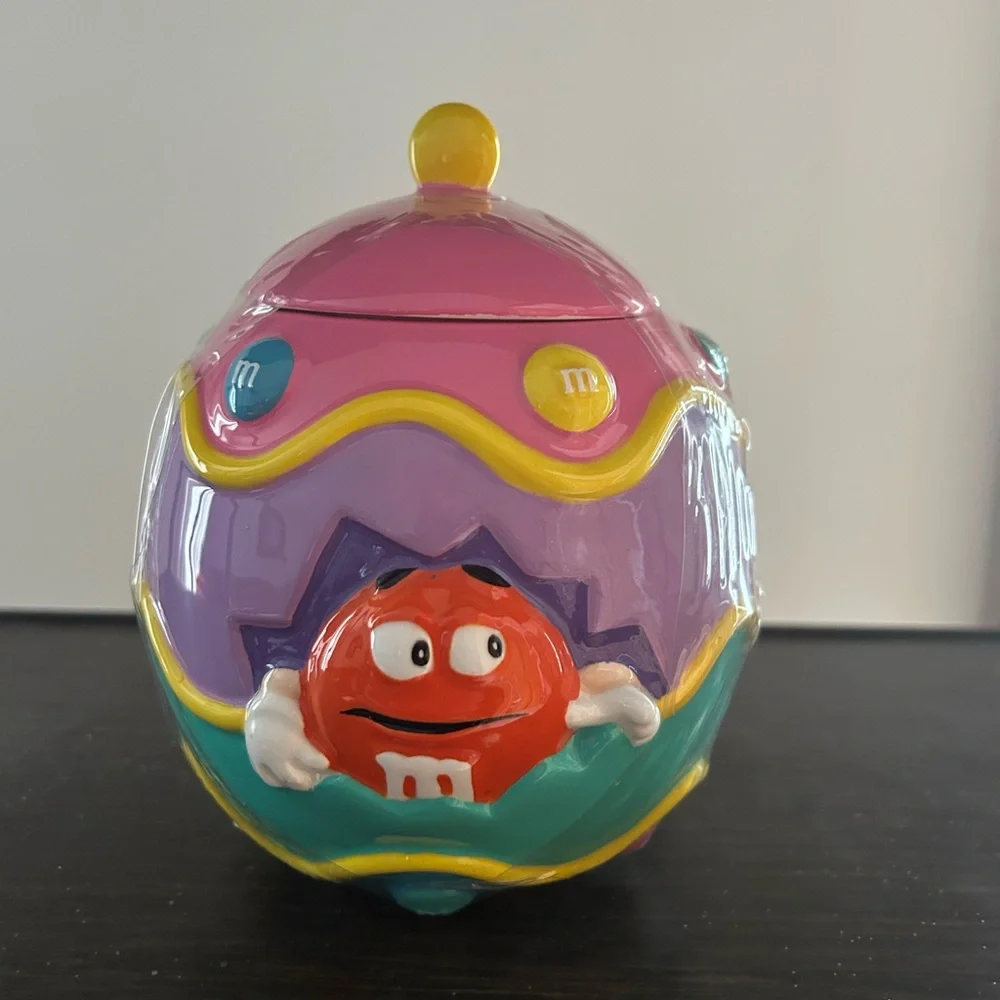 M&M'S Easter Egg candy/cookie Sealed Rare